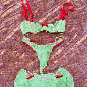 RARE Christmas Lacey AP lingerie 🍒